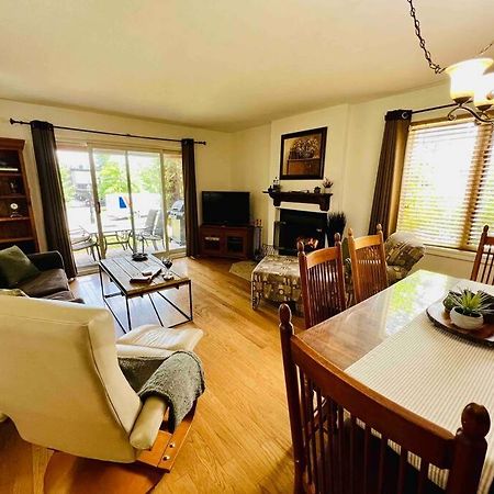 P Tit Boreal- 2 Minutes De La Plage Memphremagog Apartment Exterior photo
